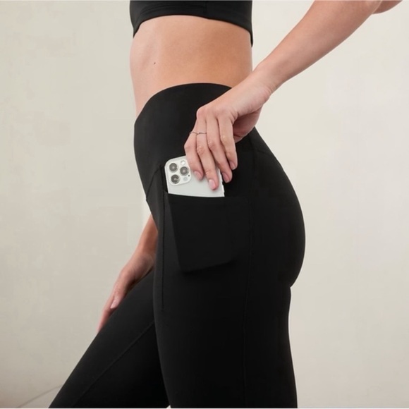 NWT Athleta Salutation Stash Flare Pant - Picture 5 of 9